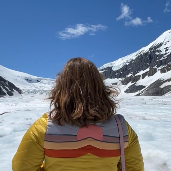 Meet your Posher, Madeline - Picture 1 of 1